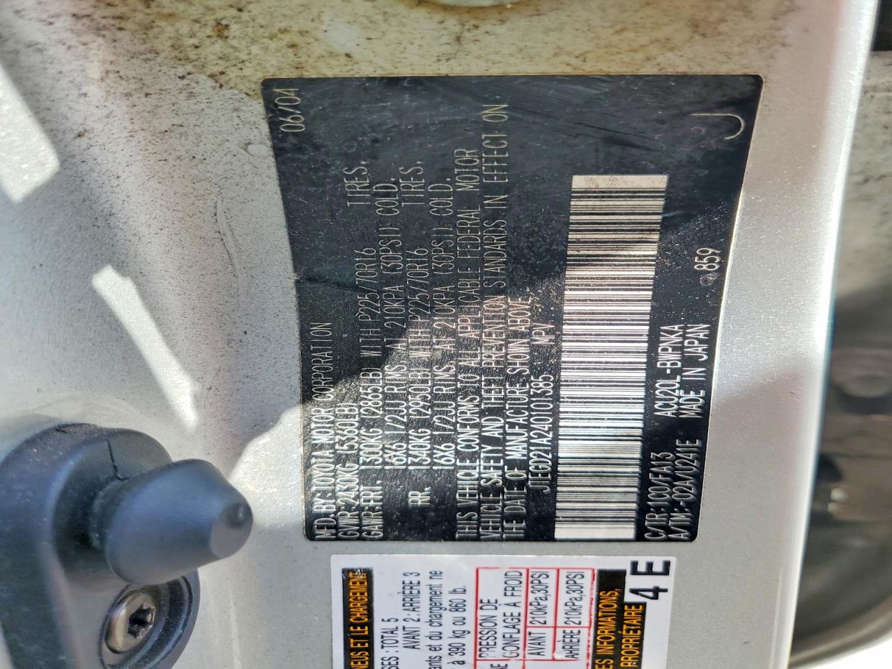 2004 TOYOTA HIGHLANDER BASE photo 27