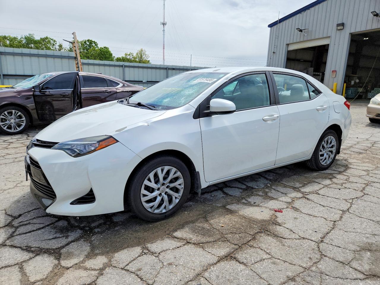 2017 TOYOTA COROLLA