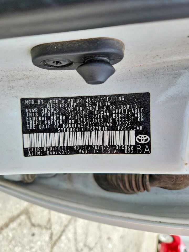 2017 TOYOTA COROLLA LE photo 34