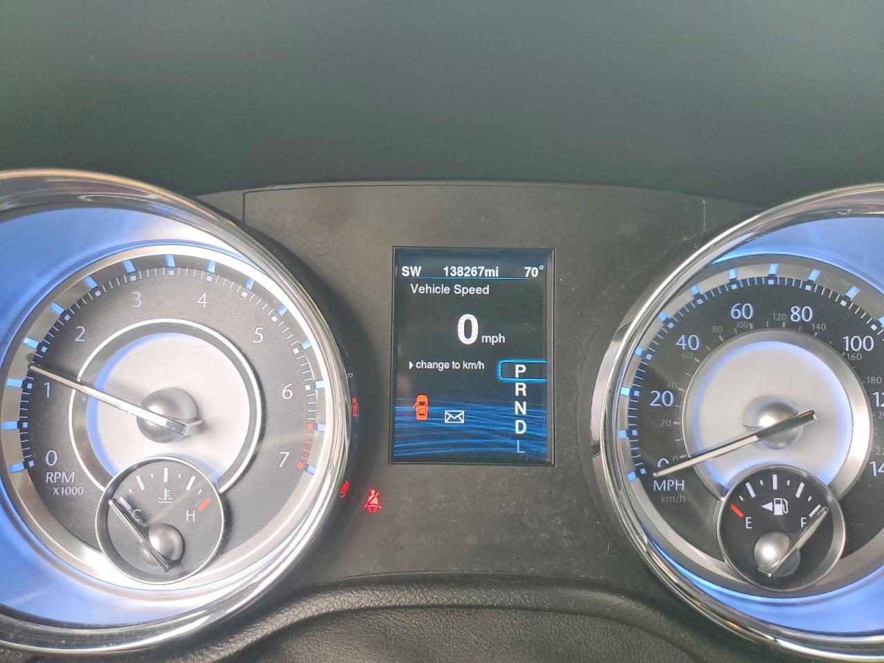 2014 CHRYSLER 300 photo 17
