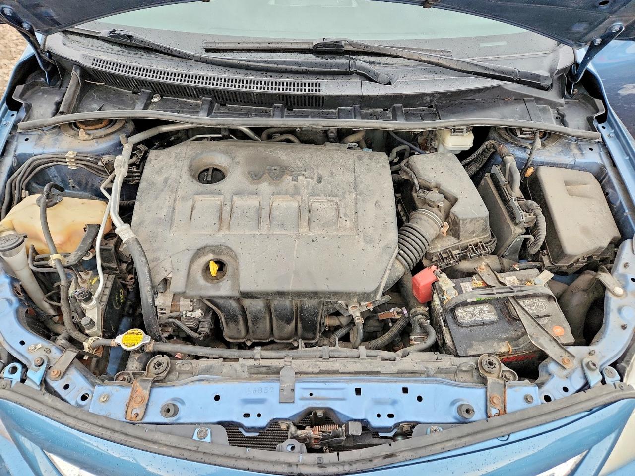 2013 TOYOTA COROLLA LE photo 31