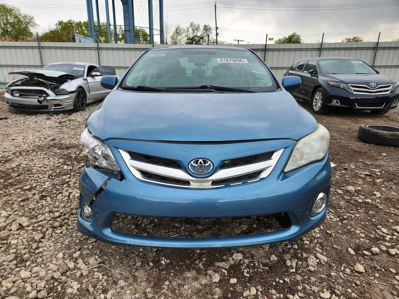 2013 TOYOTA COROLLA LE photo 13