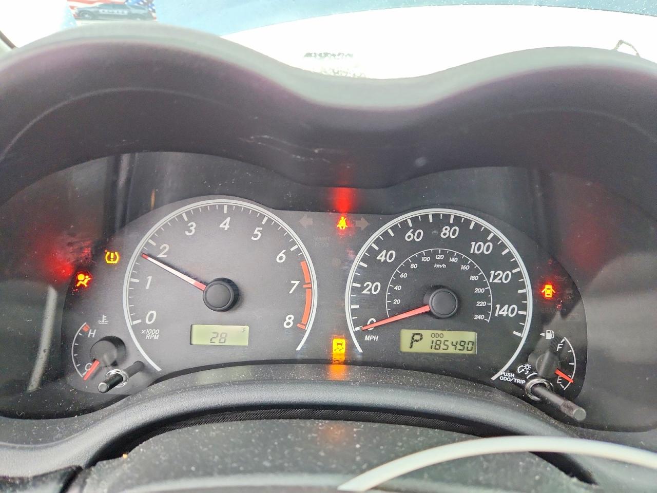 2013 TOYOTA COROLLA LE photo 25