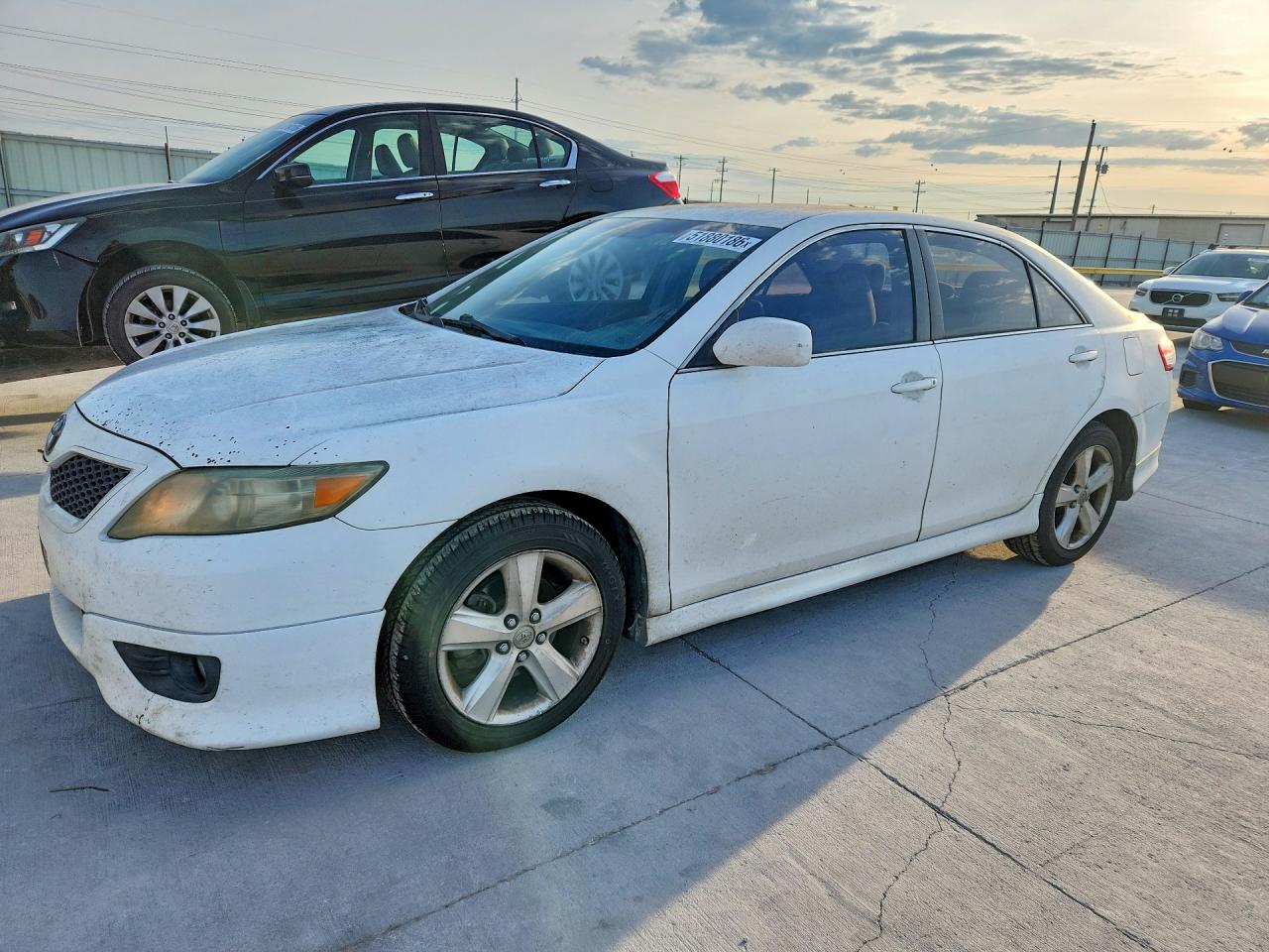 2010 TOYOTA CAMRY
