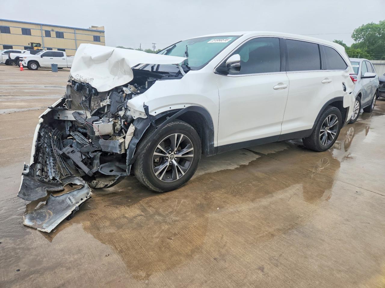 2019 TOYOTA HIGHLANDER