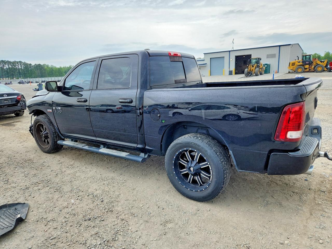 2015 RAM 1500 SPORT photo 4