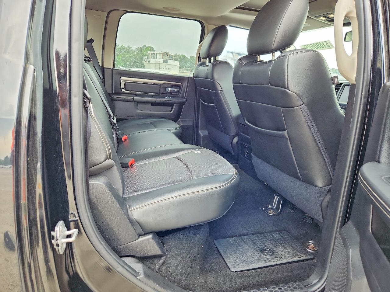 2015 RAM 1500 SPORT photo 28