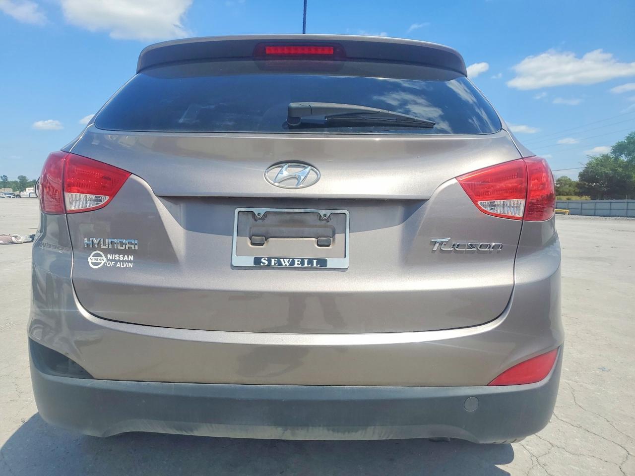 2012 HYUNDAI TUCSON GLS photo 16