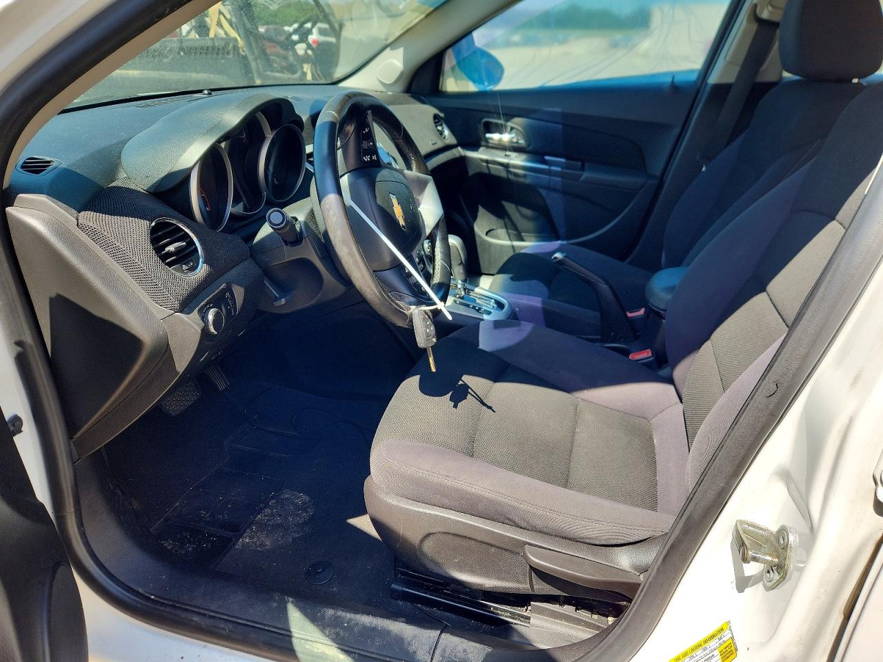 2014 CHEVROLET CRUZE LT photo 13