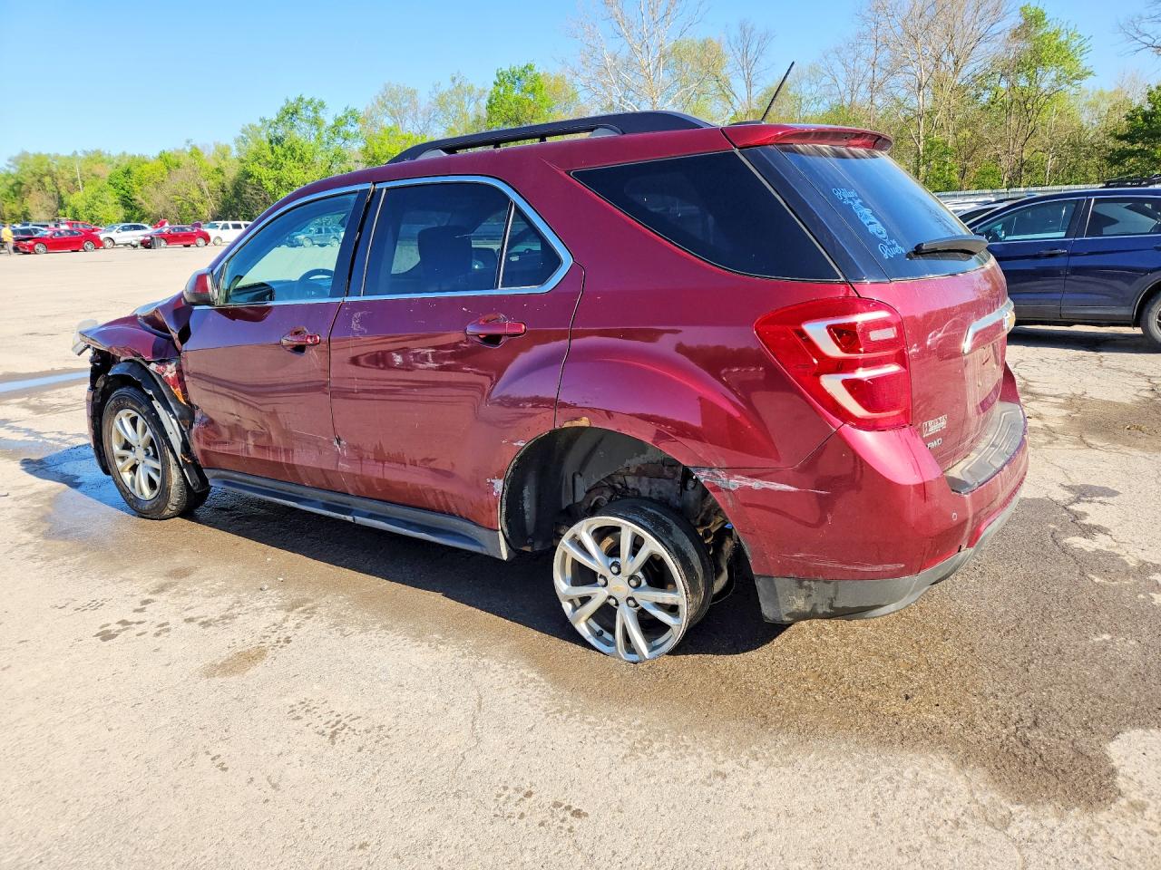 2016 CHEVROLET EQUINOX LT photo 2