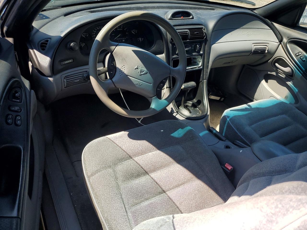 1995 FORD MUSTANG GT photo 15