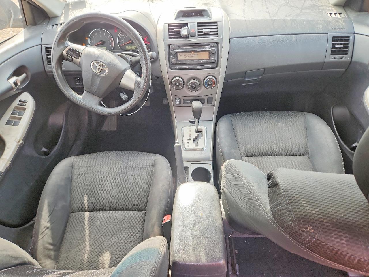 2012 TOYOTA COROLLA S photo 15