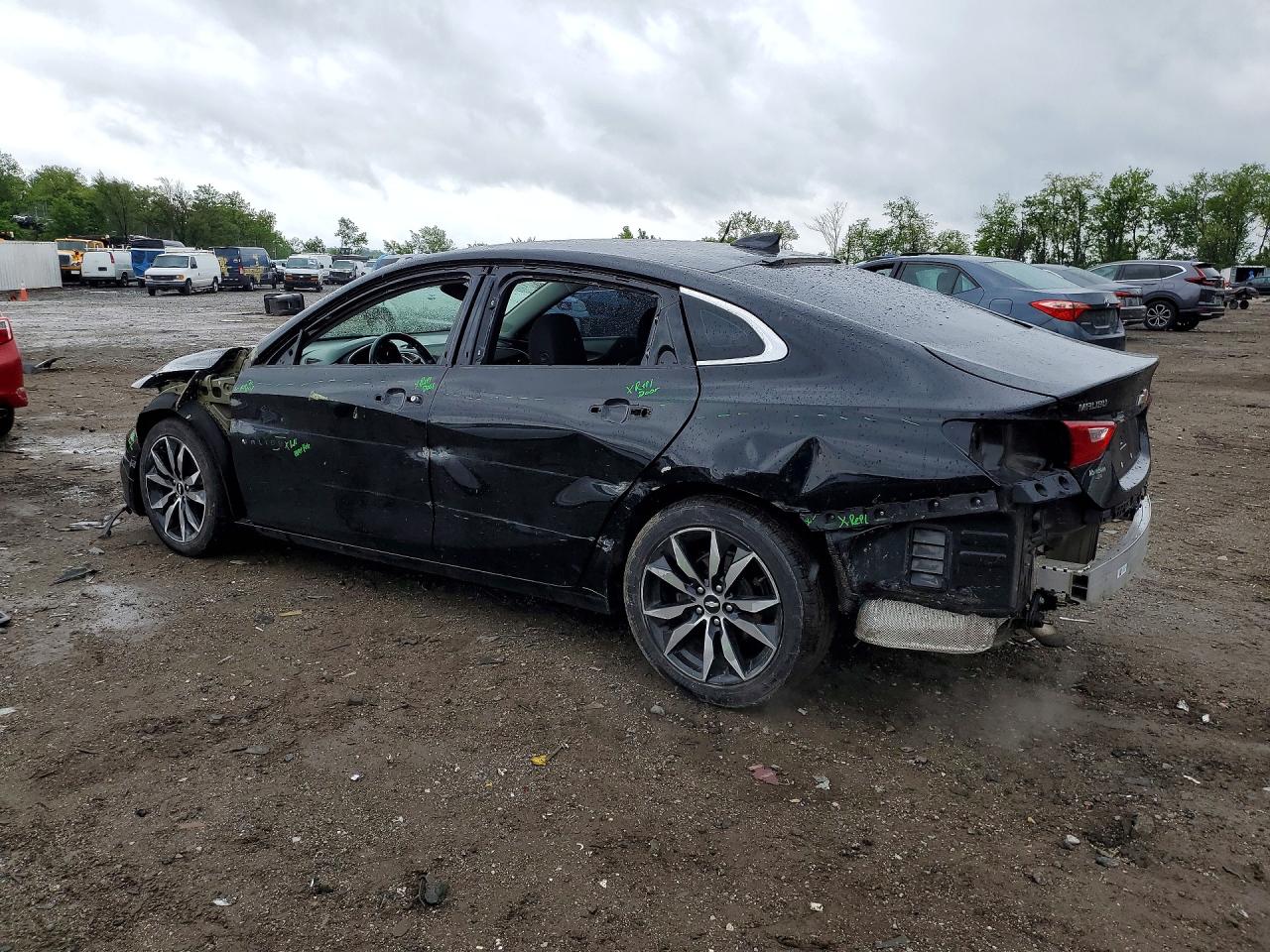 2018 CHEVROLET MALIBU LT photo 3