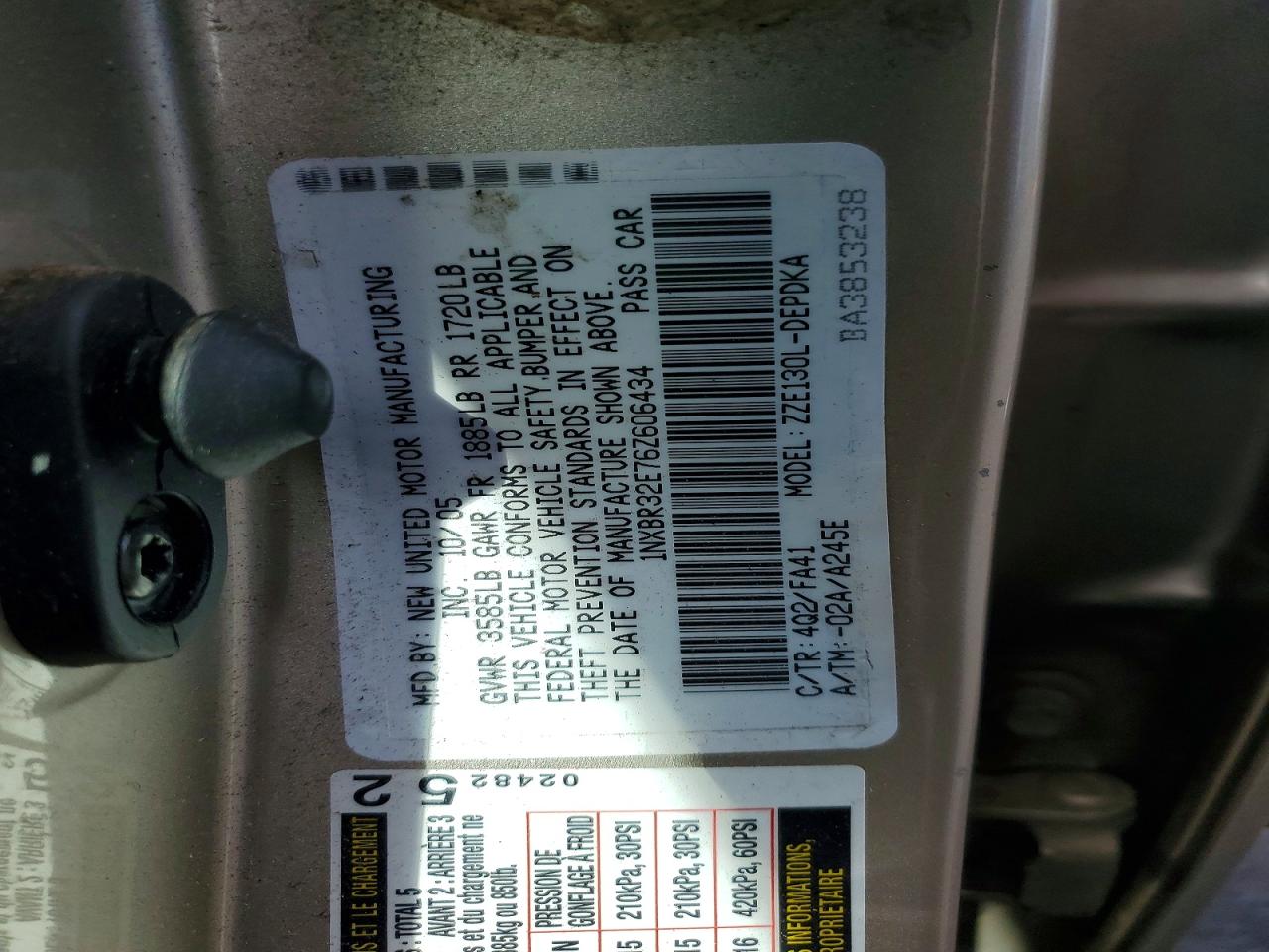 2006 TOYOTA COROLLA CE photo 34