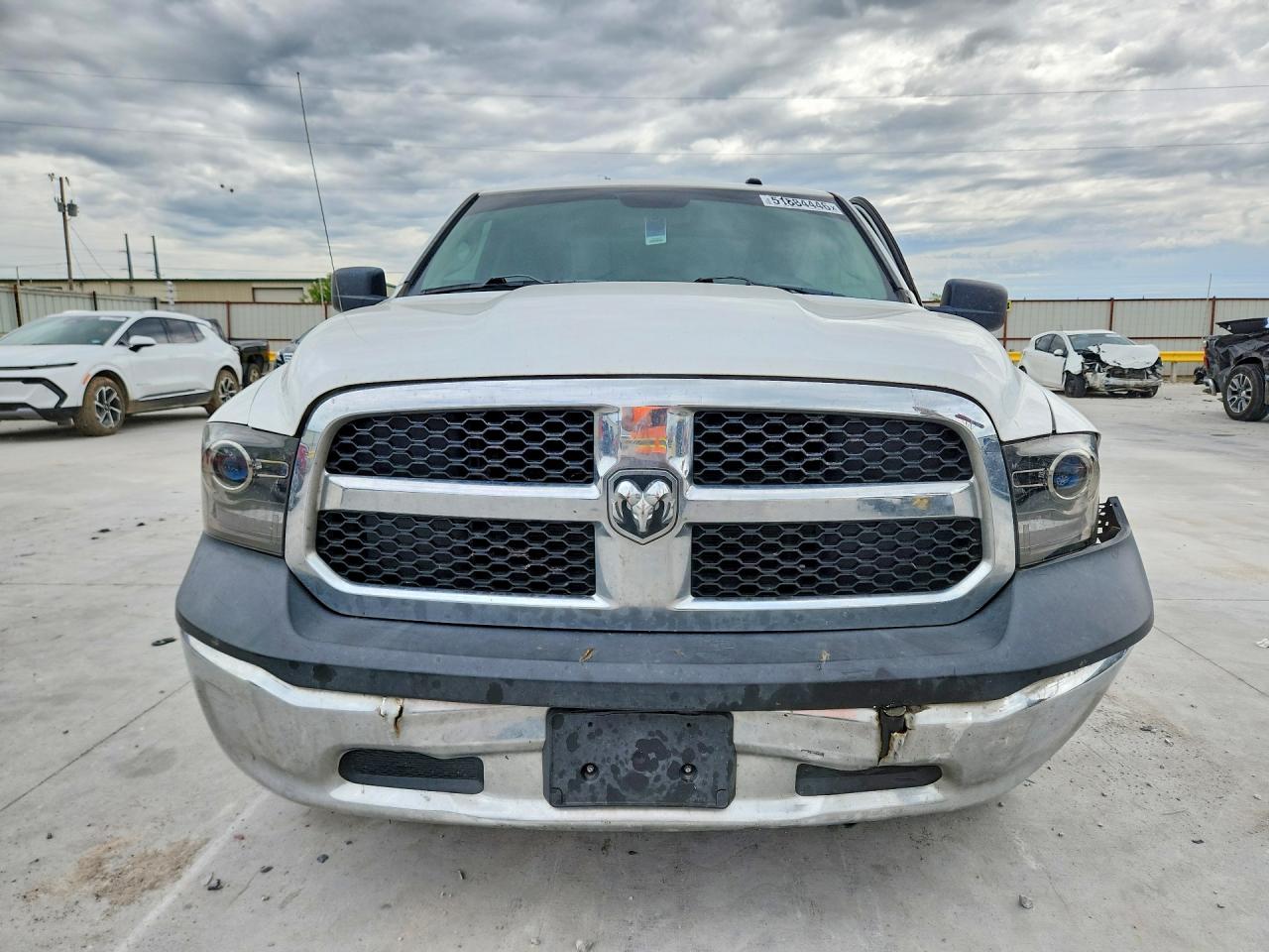 2014 RAM 1500 ST photo 5