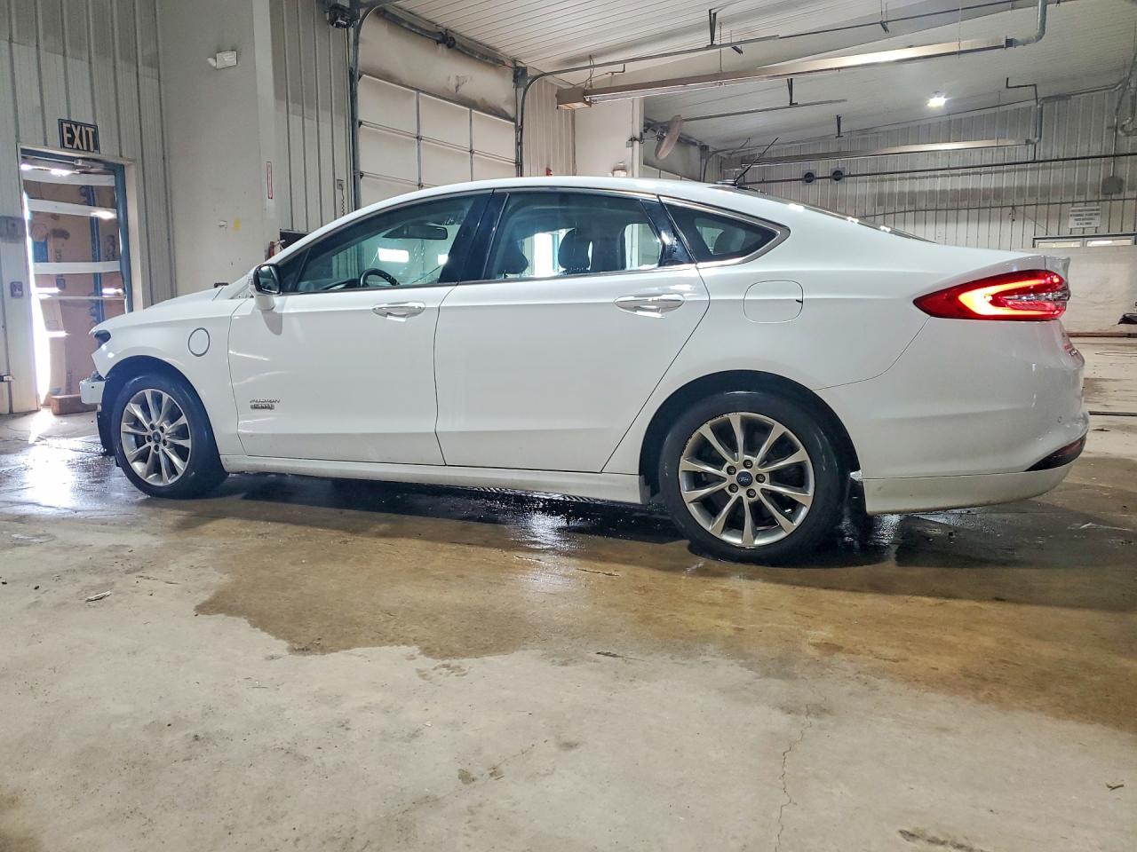 2017 FORD FUSION SE PHEV photo 3