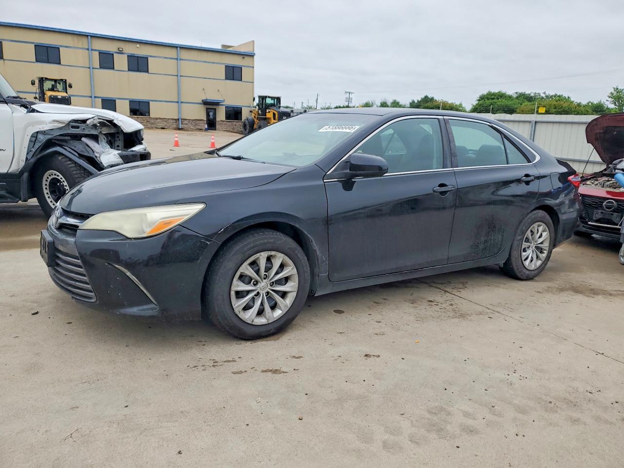 2015 TOYOTA CAMRY