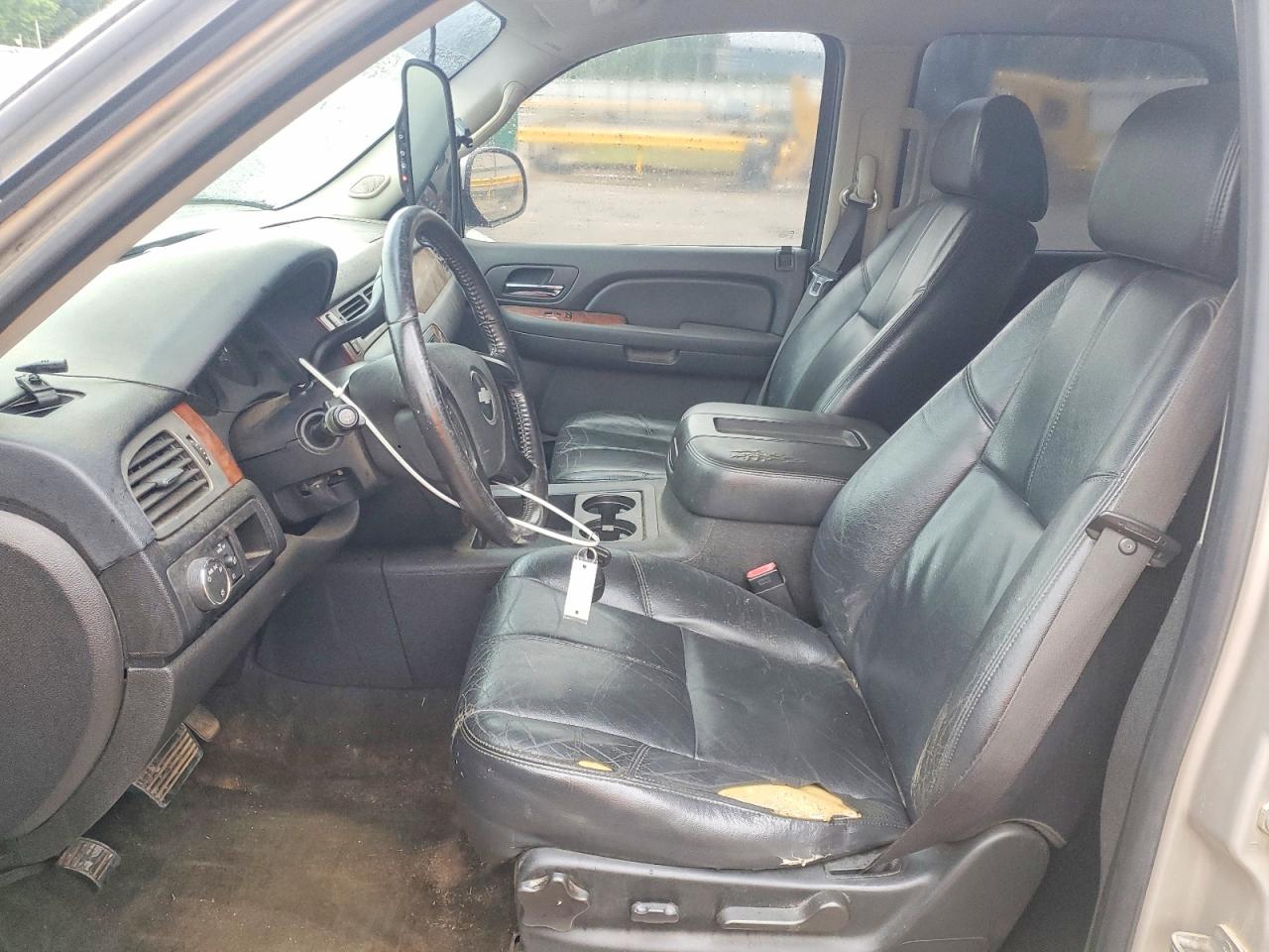 2008 CHEVROLET TAHOE C1500 photo 13