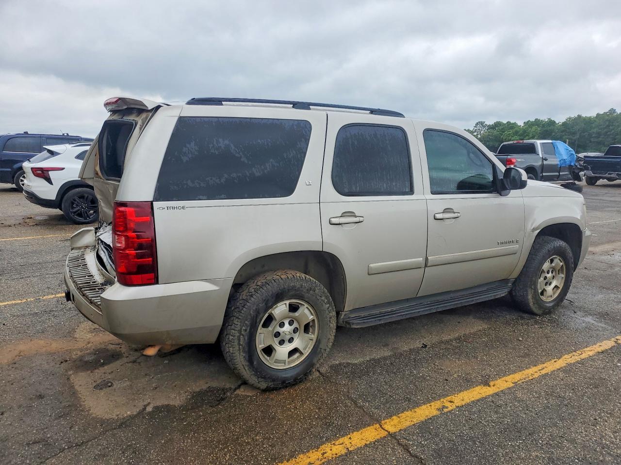 2008 CHEVROLET TAHOE C1500 photo 5