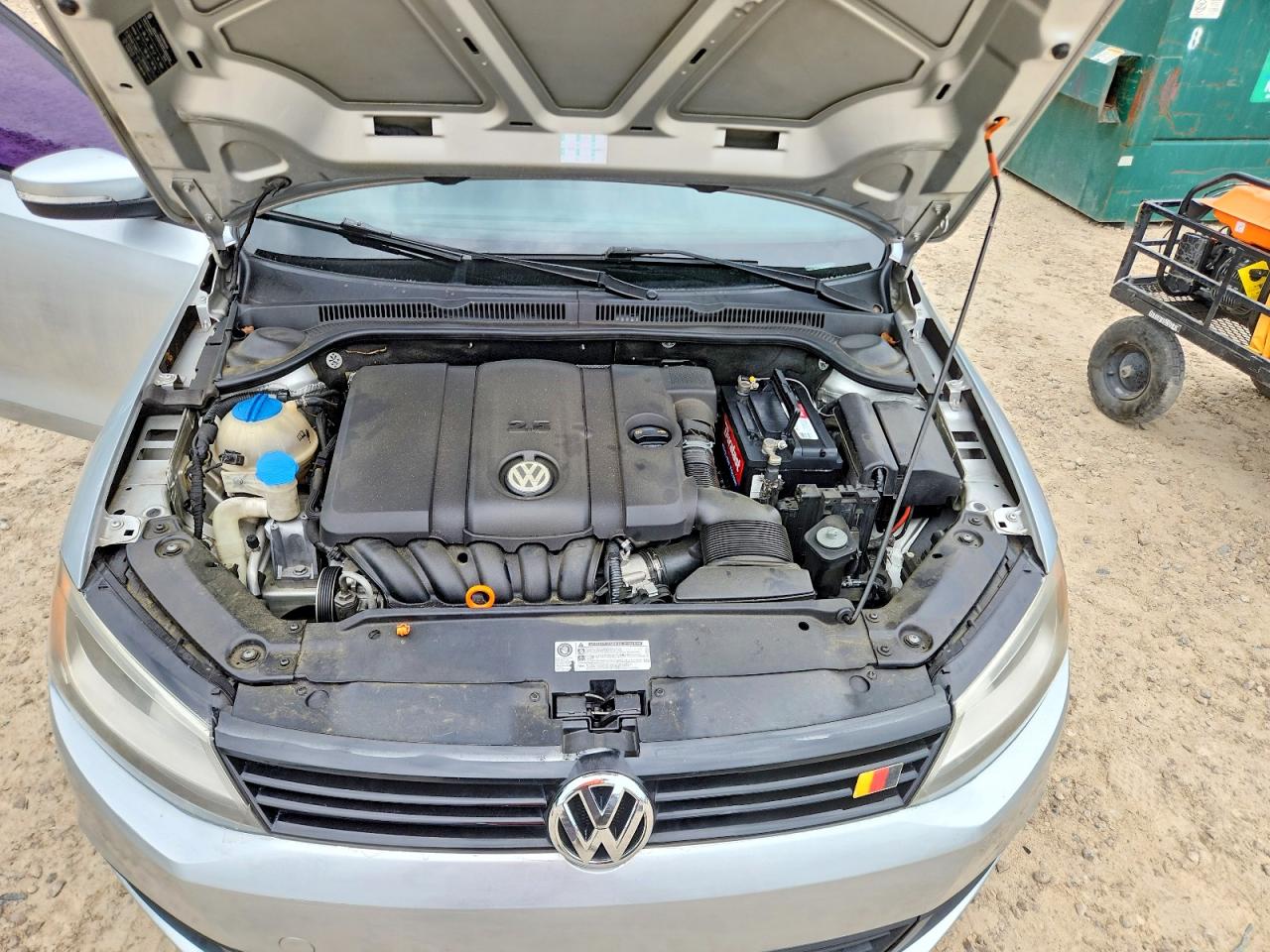 2011 VOLKSWAGEN JETTA SE photo 11