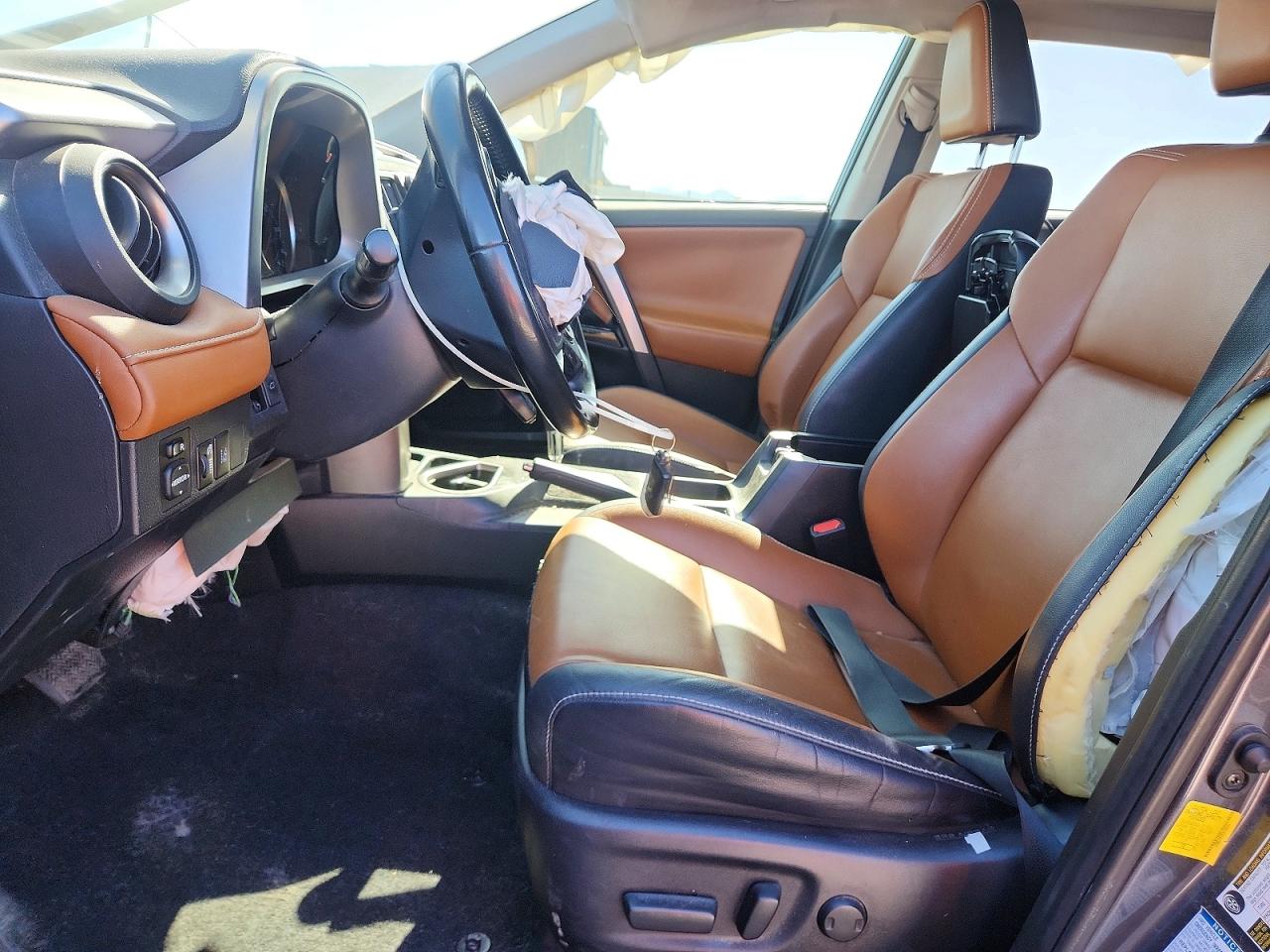 2018 TOYOTA RAV4 HV LIMITED photo 19