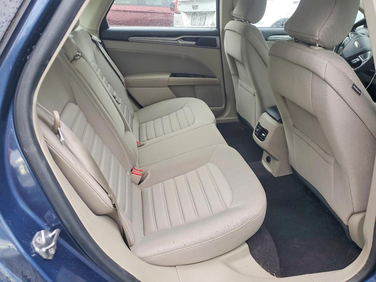 2019 FORD FUSION SE photo 19
