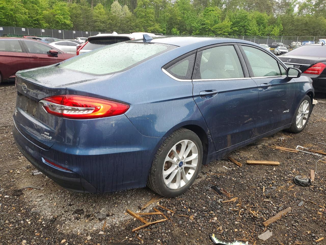 2019 FORD FUSION SE photo 5
