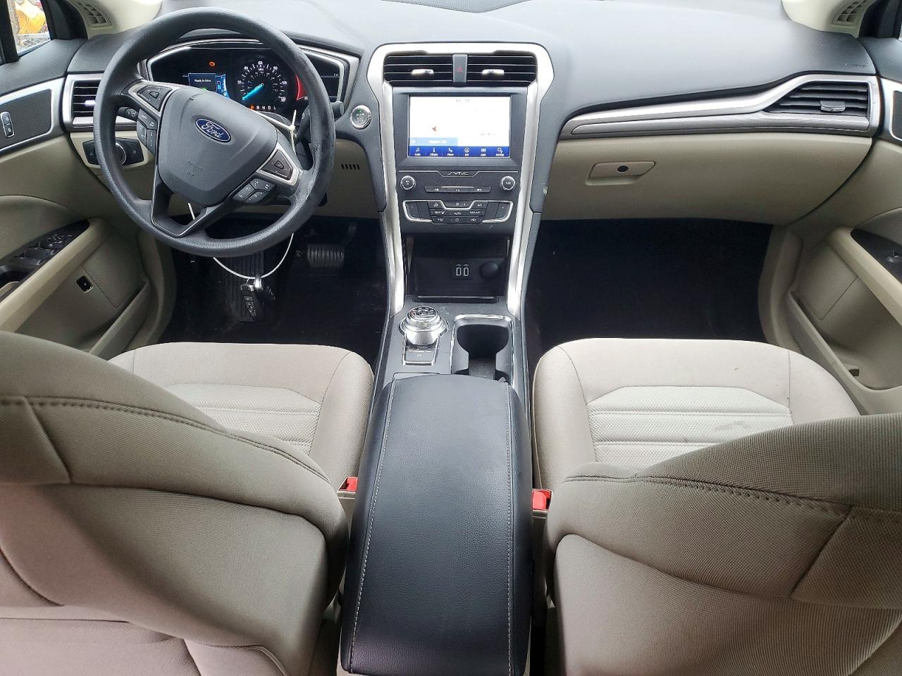 2019 FORD FUSION SE photo 15