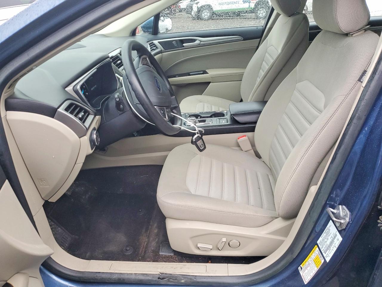2019 FORD FUSION SE photo 13