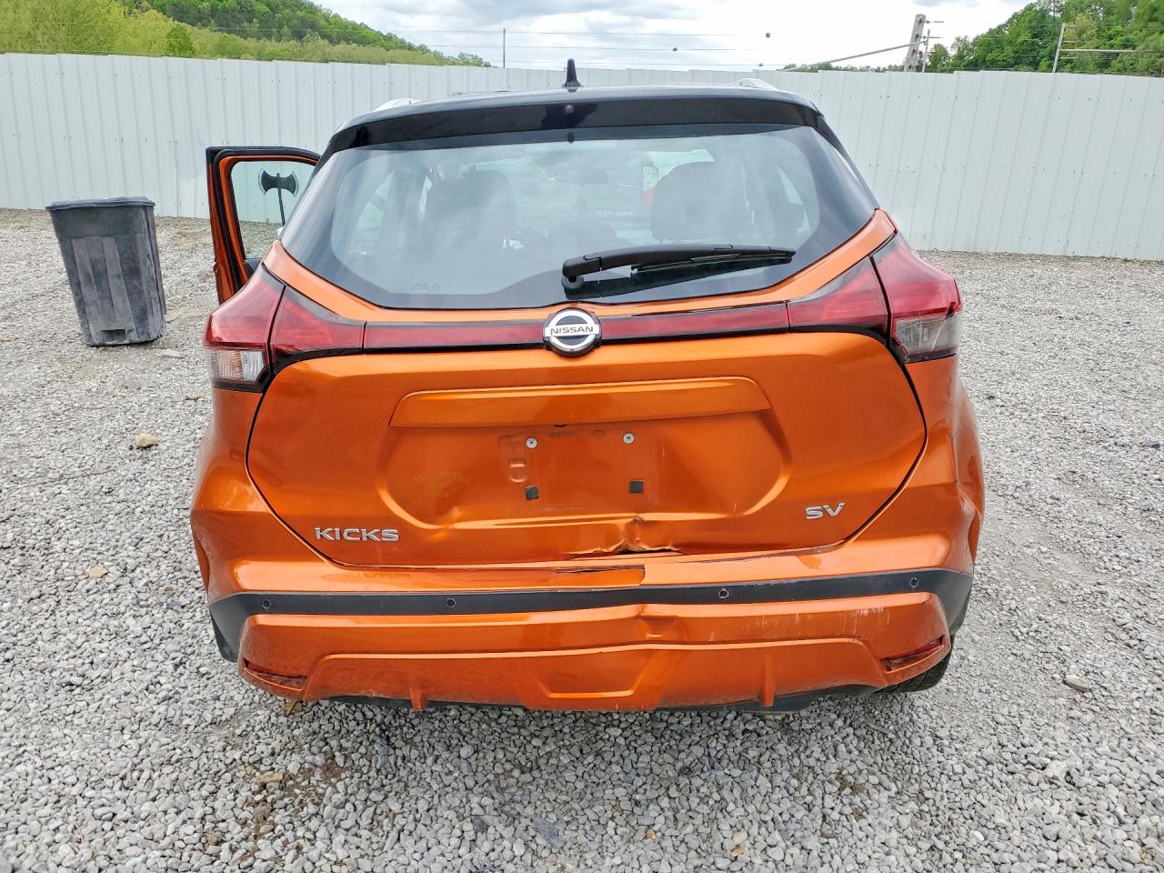 2021 NISSAN KICKS SV photo 16