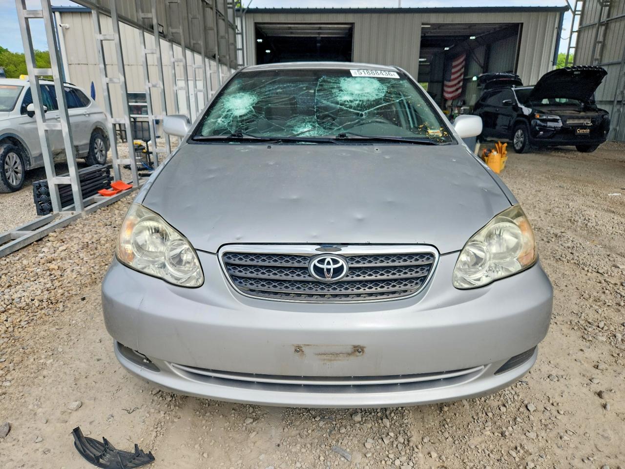 2005 TOYOTA COROLLA LE photo 9