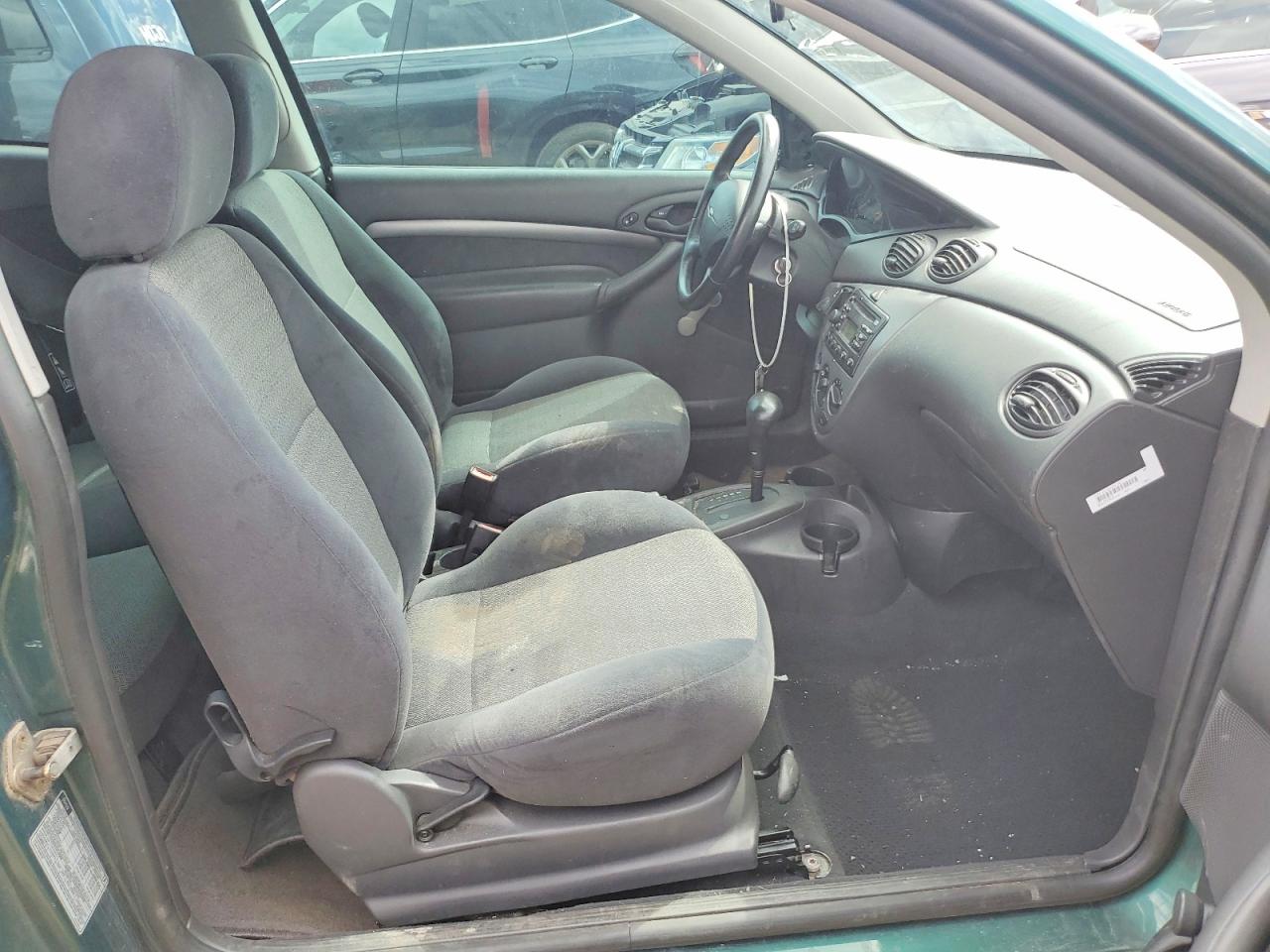 2000 FORD FOCUS ZX3 photo 19