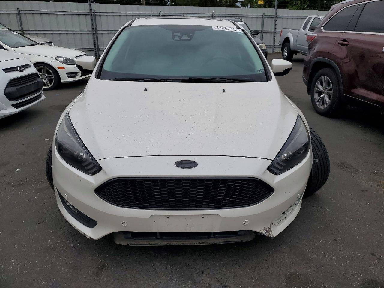 2017 FORD FOCUS TITANIUM photo 5
