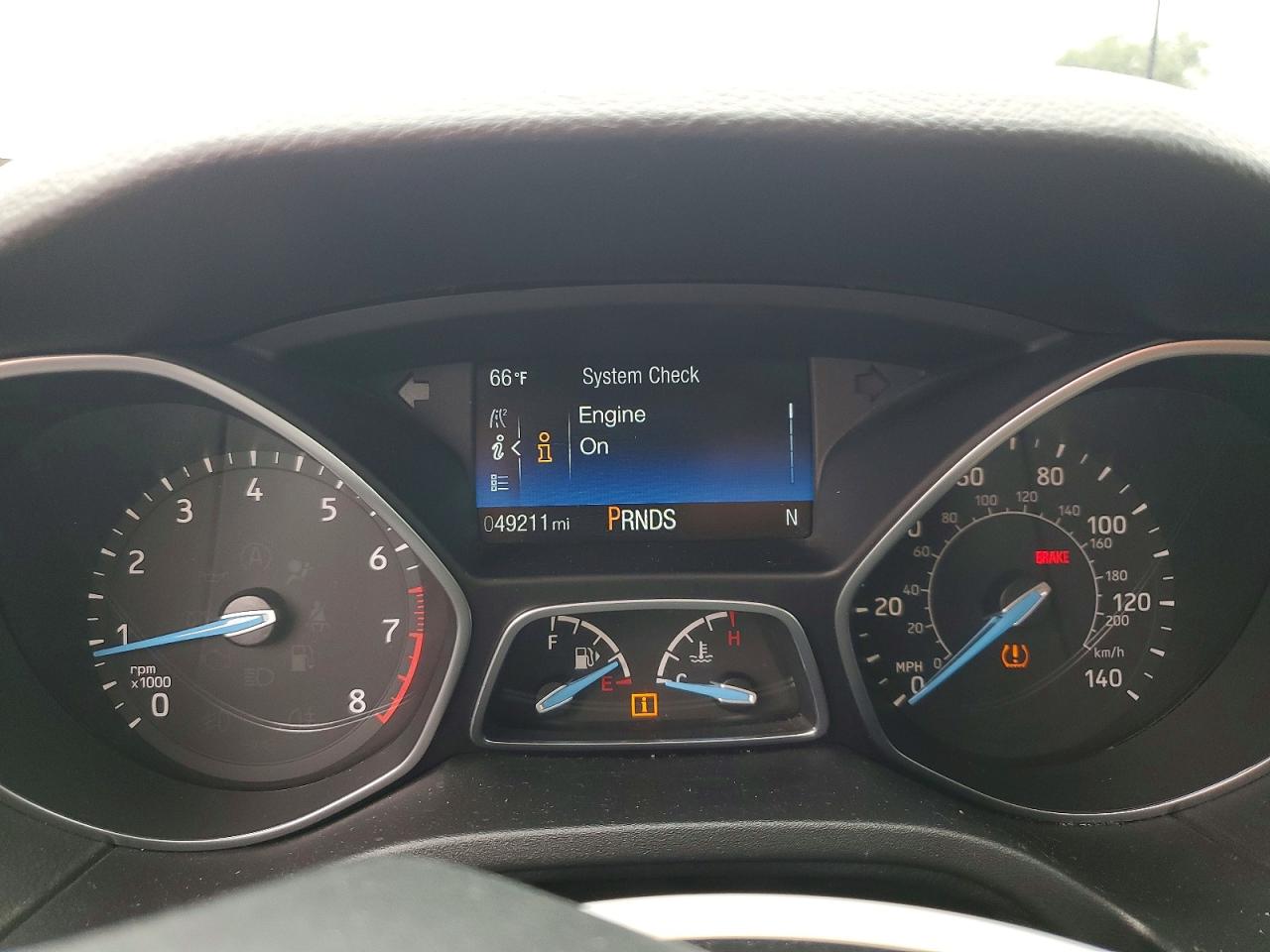 2017 FORD FOCUS TITANIUM photo 9