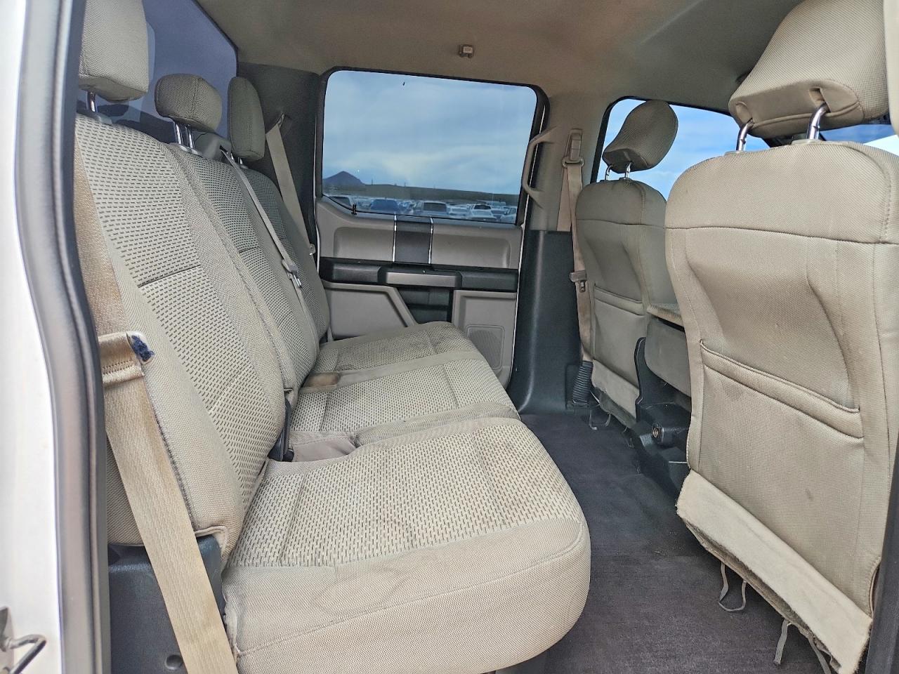 2015 FORD F150 SUPERCREW photo 28