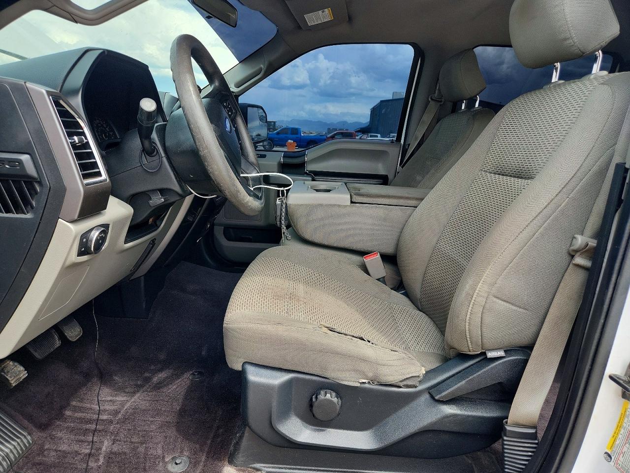 2015 FORD F150 SUPERCREW photo 19