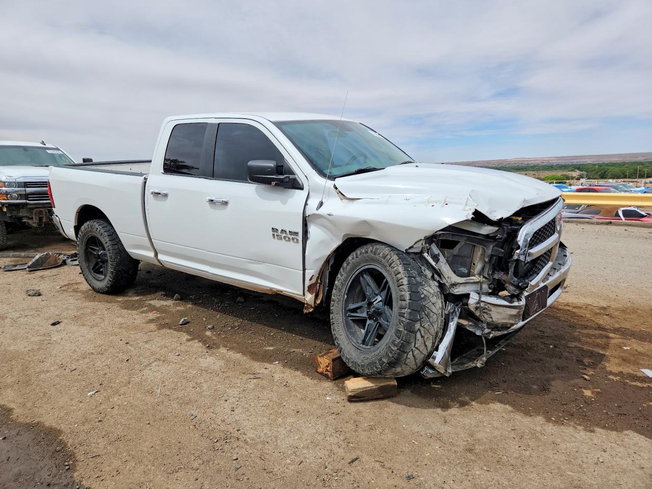 2018 RAM 1500 SLT photo 7