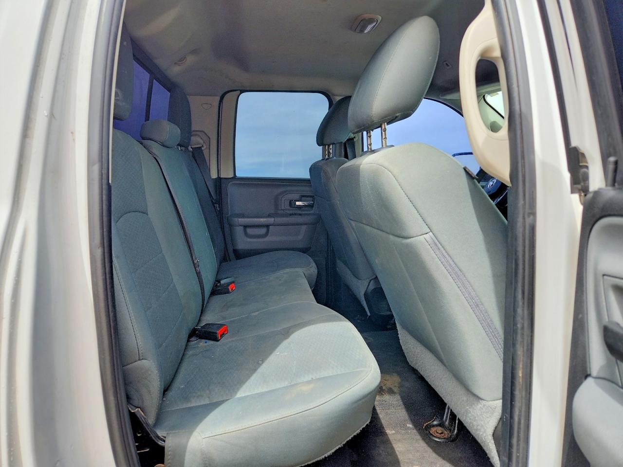 2018 RAM 1500 SLT photo 19