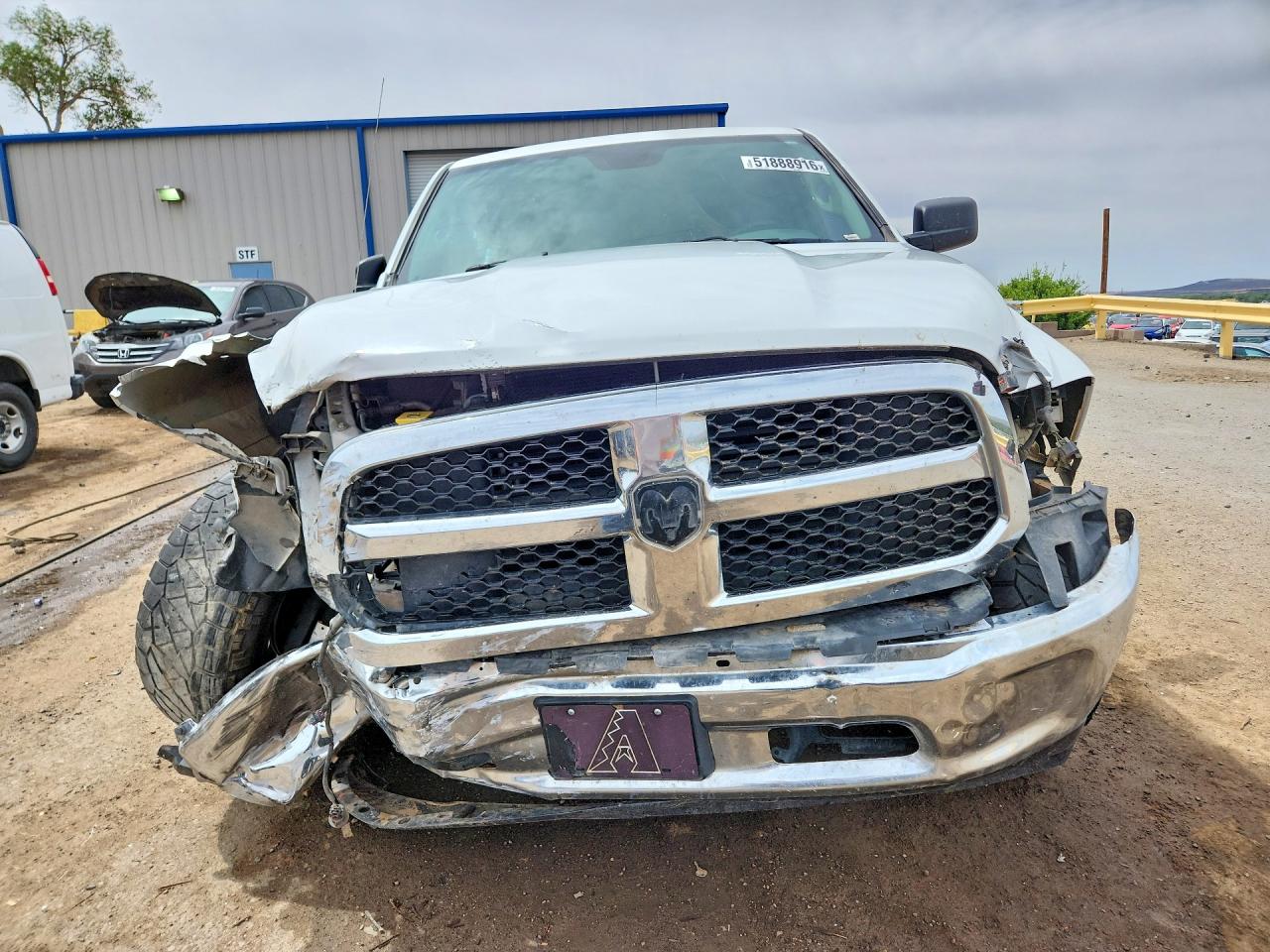 2018 RAM 1500 SLT photo 9