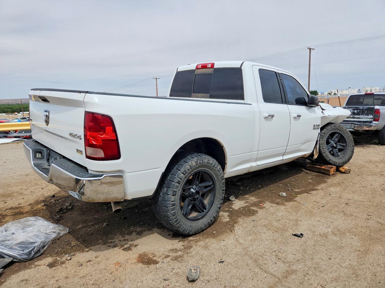 2018 RAM 1500 SLT photo 5