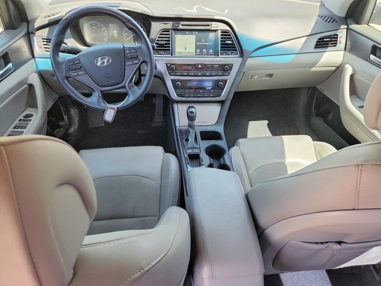 2015 HYUNDAI SONATA SPORT photo 15