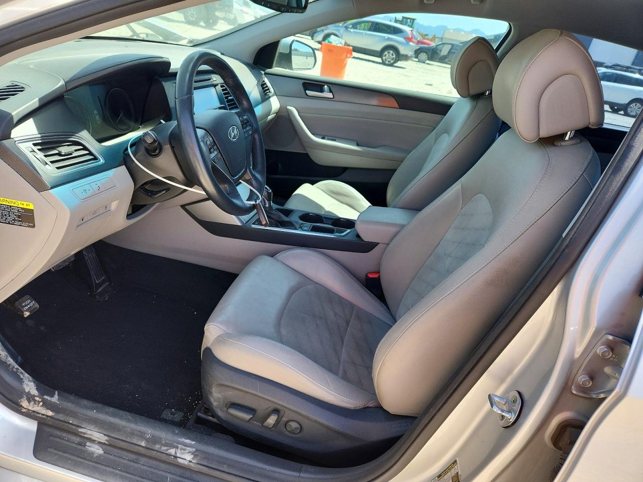 2015 HYUNDAI SONATA SPORT photo 13