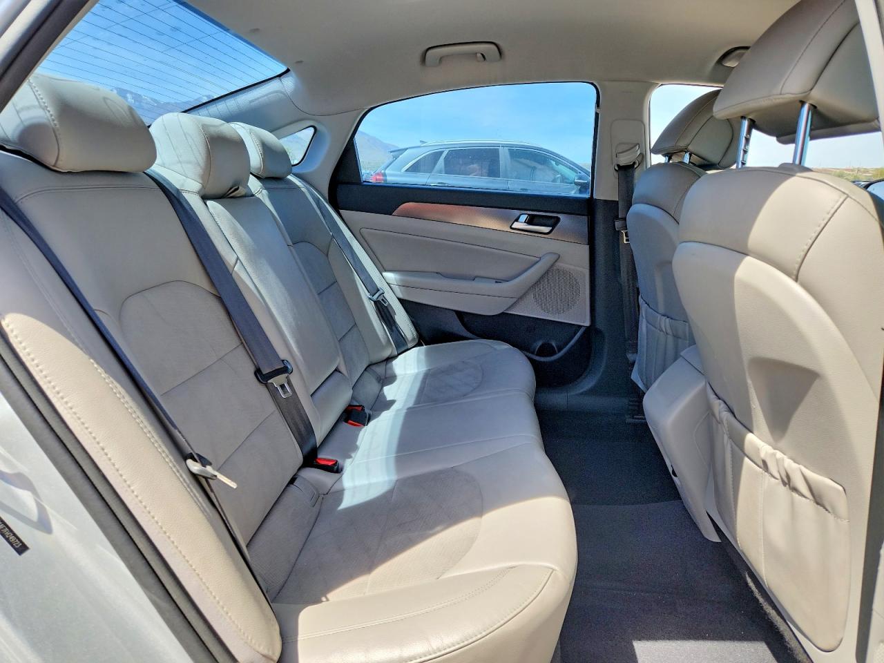 2015 HYUNDAI SONATA SPORT photo 19