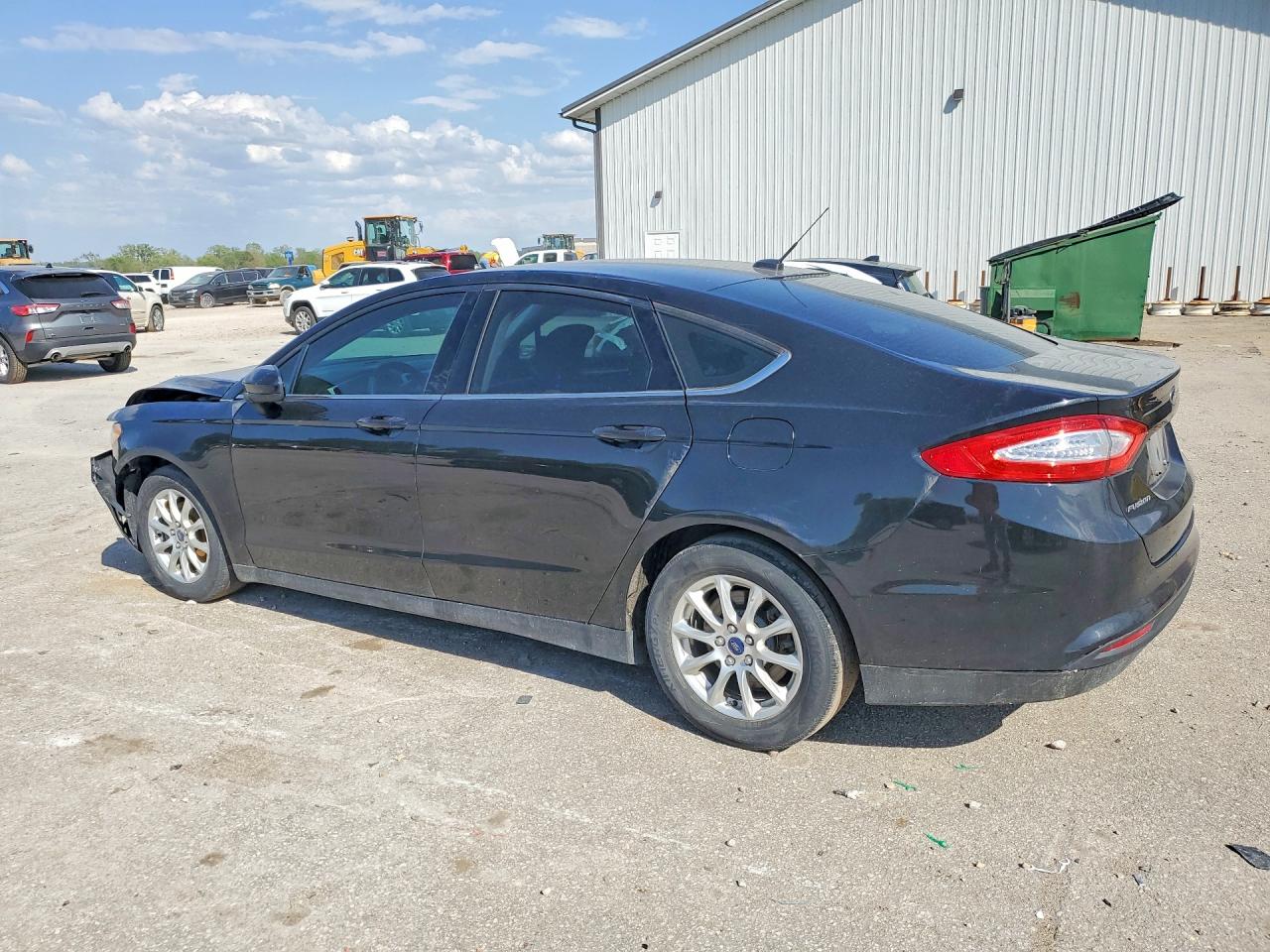 2015 FORD FUSION S photo 2