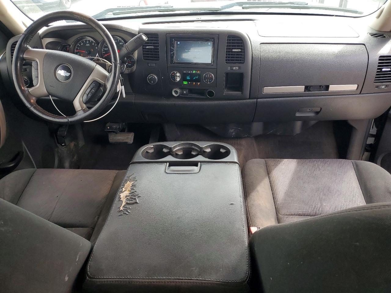 2010 CHEVROLET SILVERADO K1500 LT photo 8