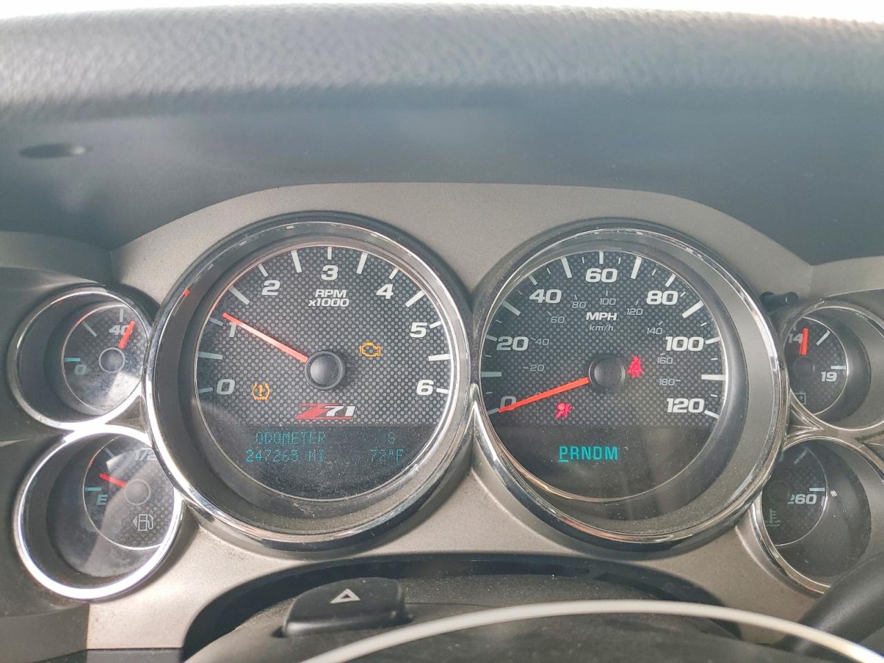 2010 CHEVROLET SILVERADO K1500 LT photo 9