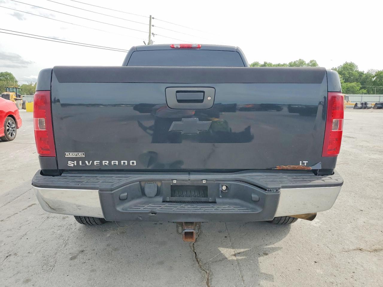 2010 CHEVROLET SILVERADO K1500 LT photo 6