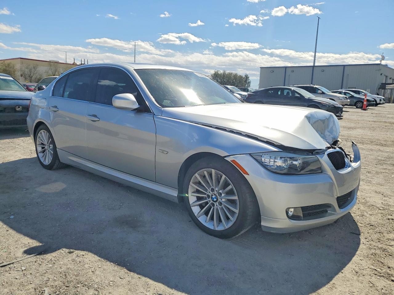 2011 BMW 335 I photo 7