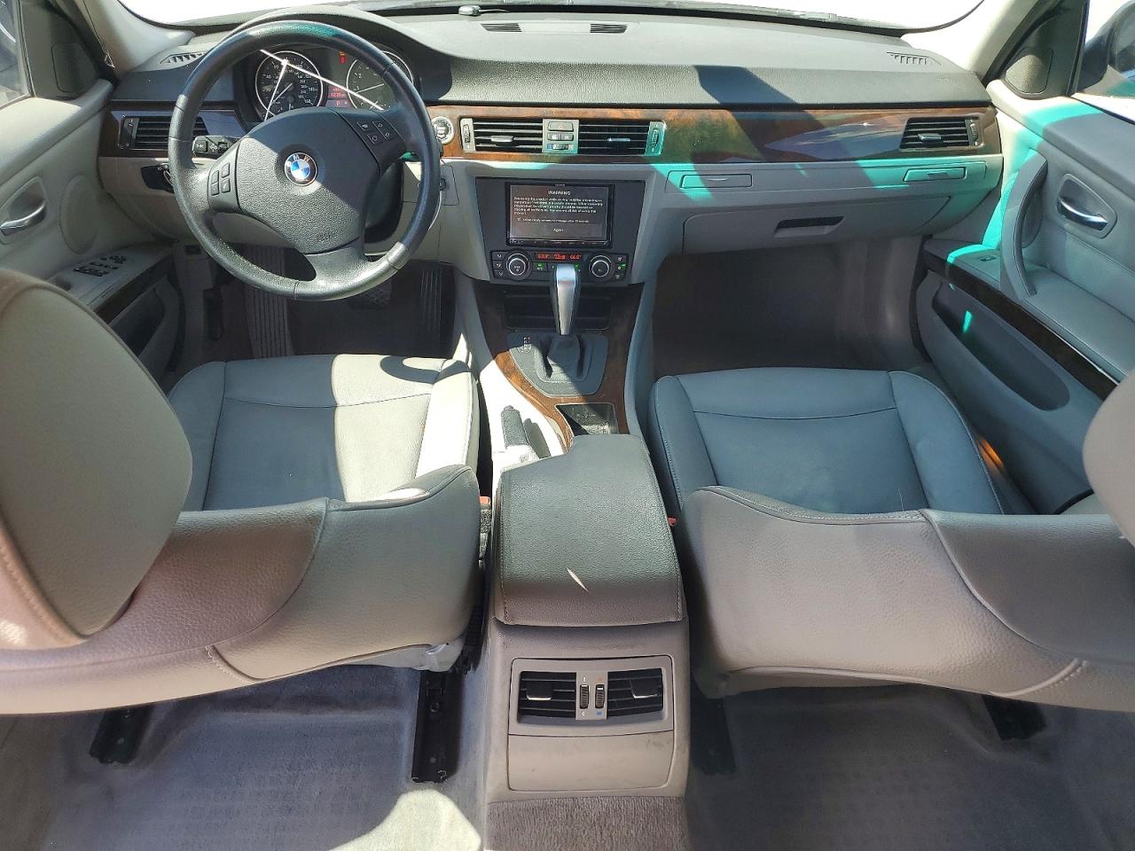 2011 BMW 335 I photo 15