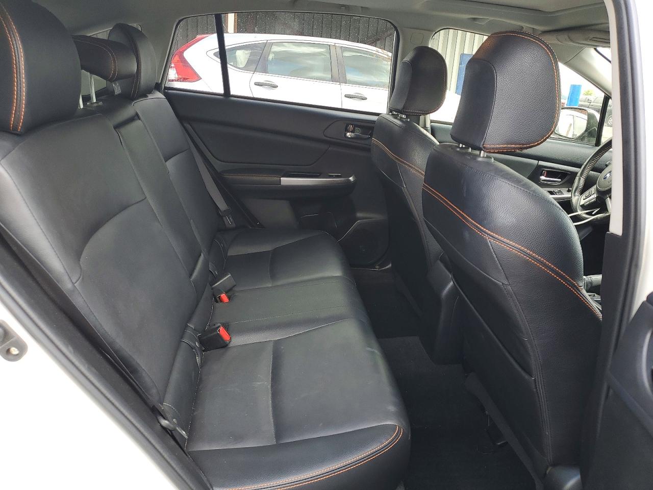 2017 SUBARU CROSSTREK LIMITED photo 19